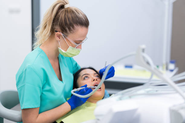 Best Emergency Tooth Extraction in Burnsville, MN